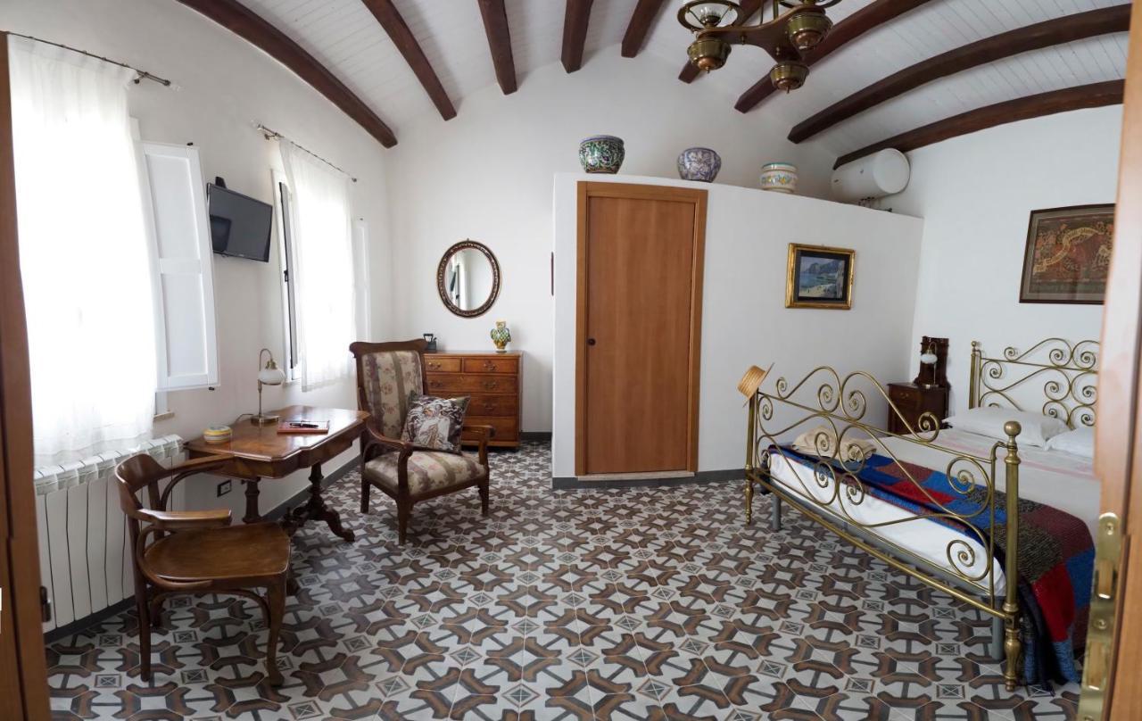 B&B Manca1Fiorino Buseto Palizzolo Værelse billede